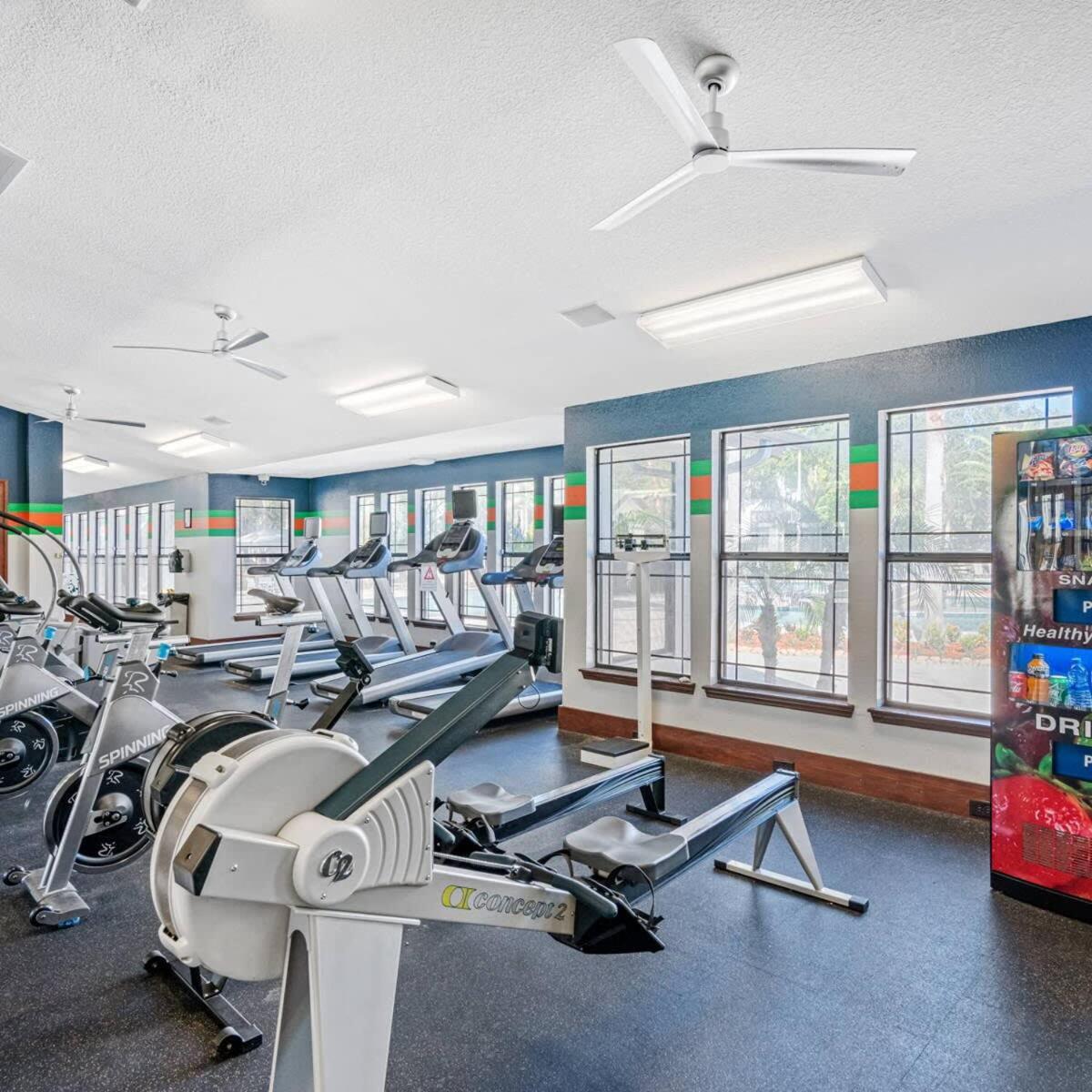 Villa 4Bd 2 Mi To Usf Free Pool + 24 Hour Gym à Tampa Extérieur photo