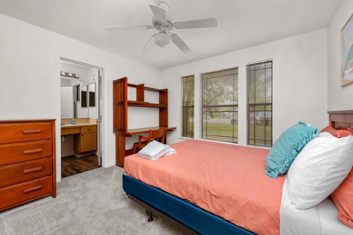 Villa 4Bd 2 Mi To Usf Free Pool + 24 Hour Gym à Tampa Extérieur photo