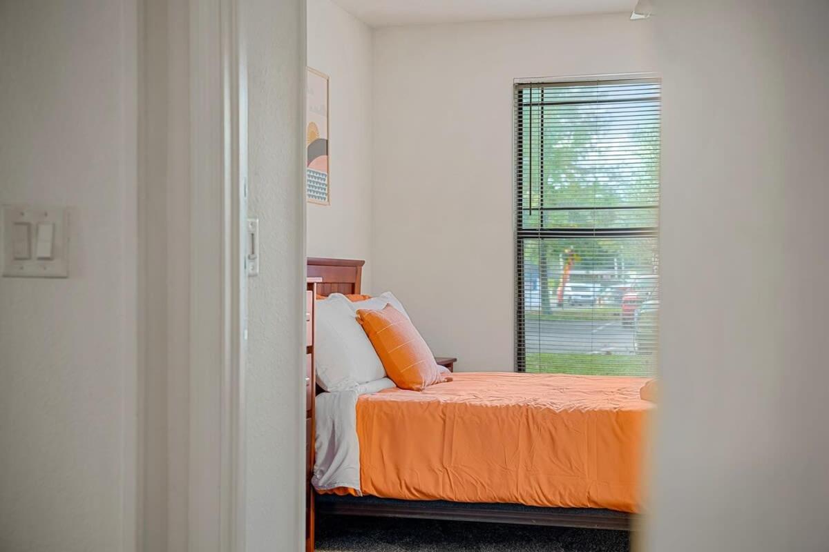 Villa 4Bd 2 Mi To Usf Free Pool + 24 Hour Gym à Tampa Extérieur photo